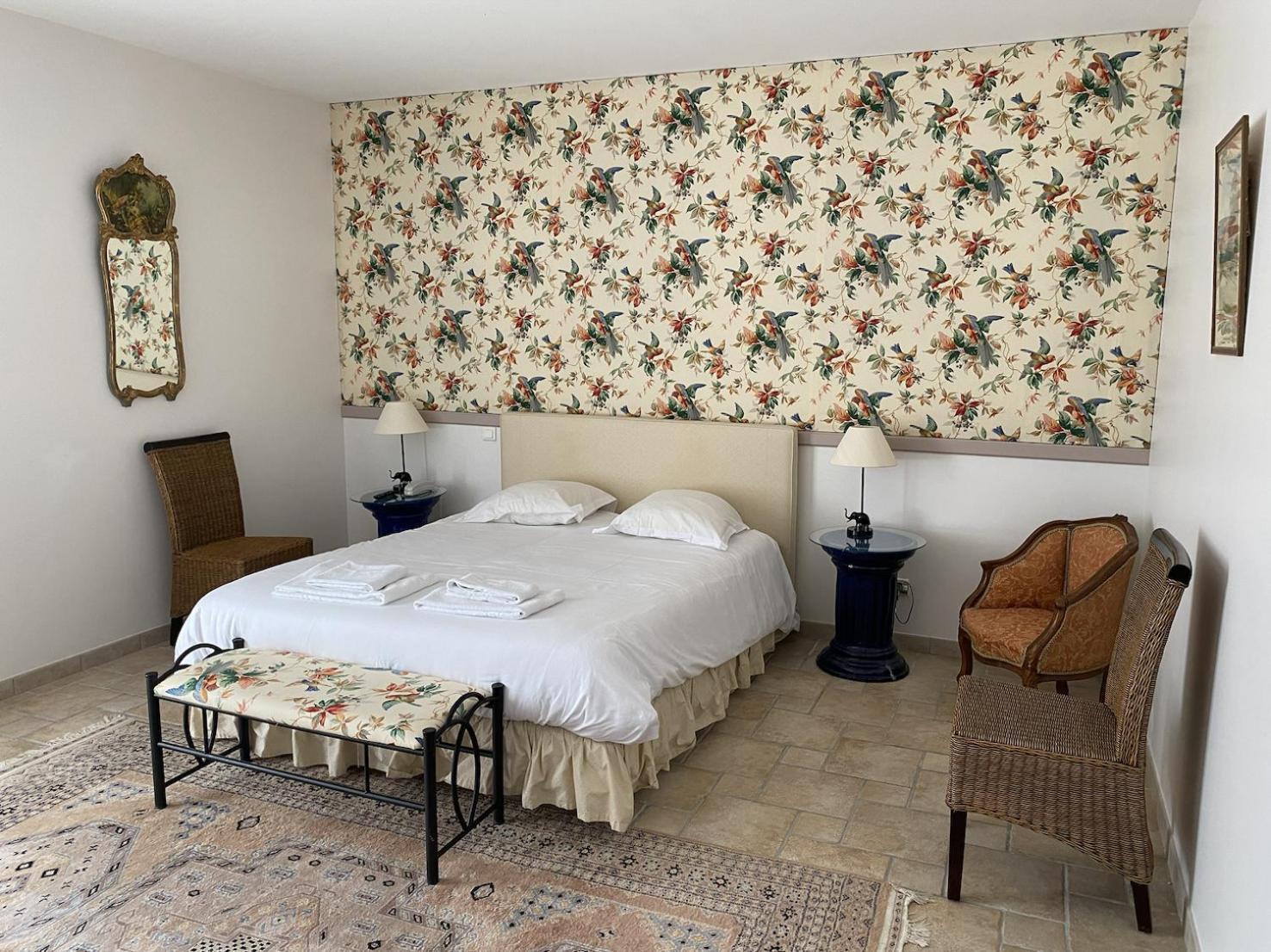 Chateau Du Bois Guibert Bonneval  Номер фото